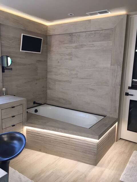 Tile & Flooring Projects in Burbank, CA