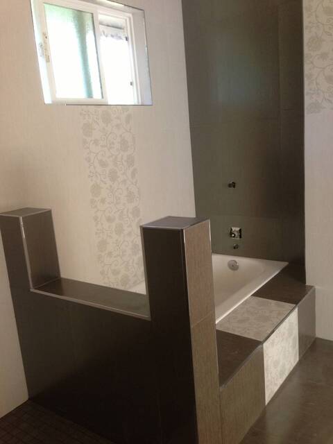 Tile & Flooring Projects in Burbank, CA